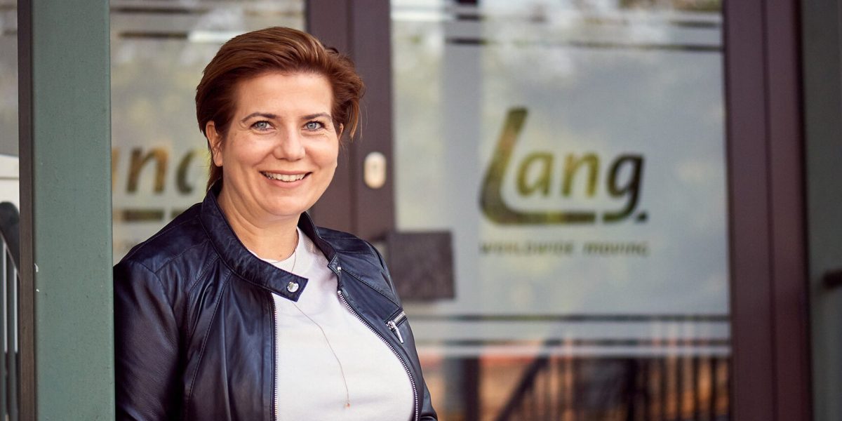 Benimmkurse bei Elmayer und sanfte Riesen